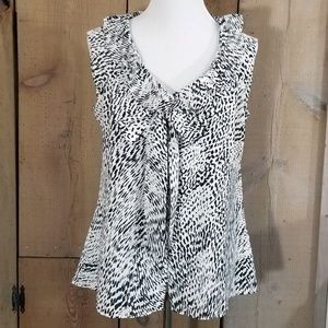 Banana Republic Ruffled Neck Button Bow Sleeveles